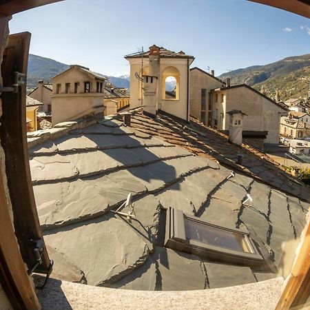 Aosta Con Vista - Appartamento In Centro Exteriör bild